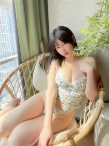 是一只废喵了–2023年12月Fantia订阅合集-Beautygirl.top